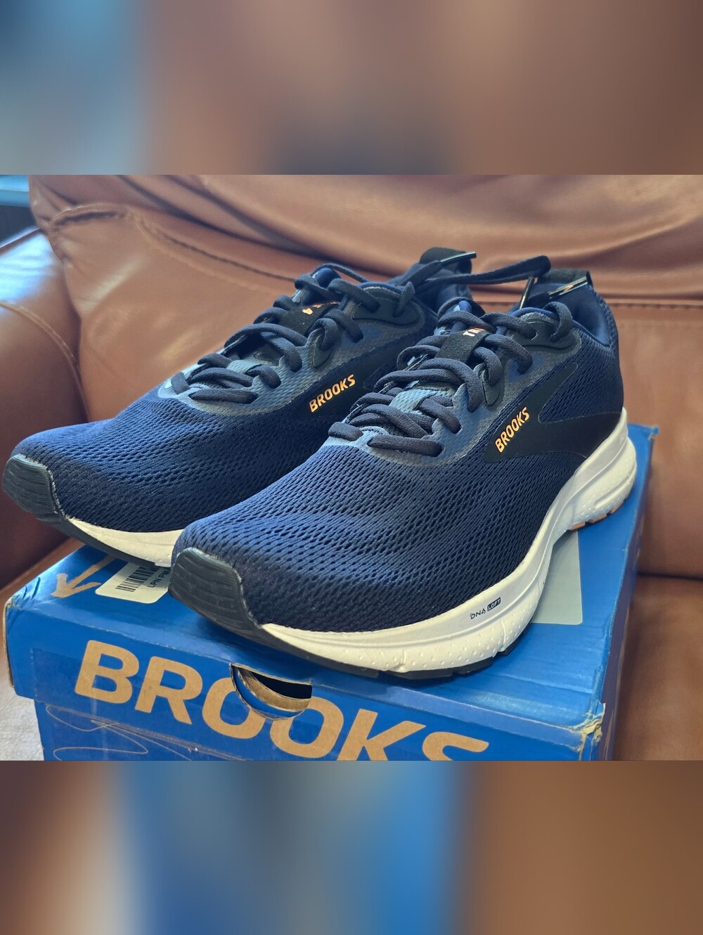Brooks Trace Running Shoes mens 8 womens 9.5